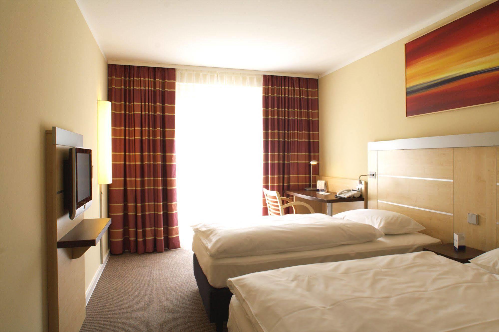 Hotel Express Baden-baden, An Ihg